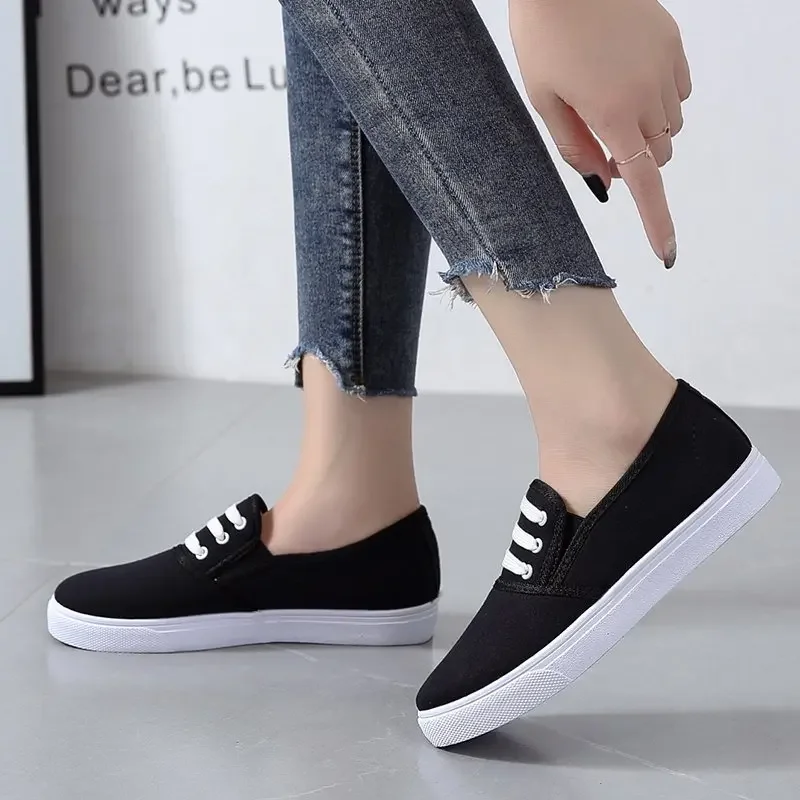 Women  Canvas Slip on Flat Shoes Ladies Black Loafer Black Woman Sneakers Casual Shoes Flats Non-slip One-stepper canvas shoes