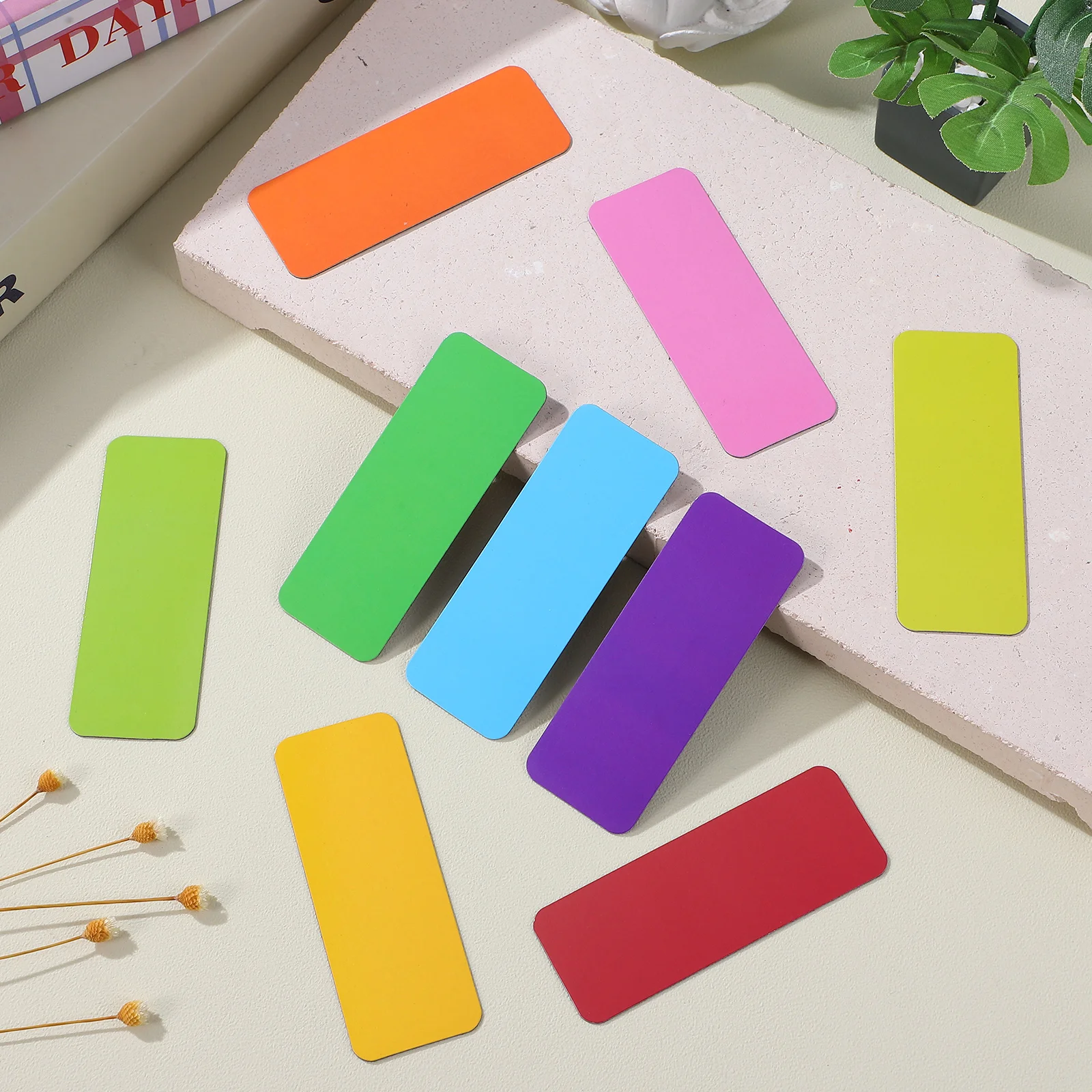 

54pcs Magnetic Dry Erase Labels Reusable Name Tags Writable Locker Tags For Classroom Whiteboards Refrigerators Metal Surfaces