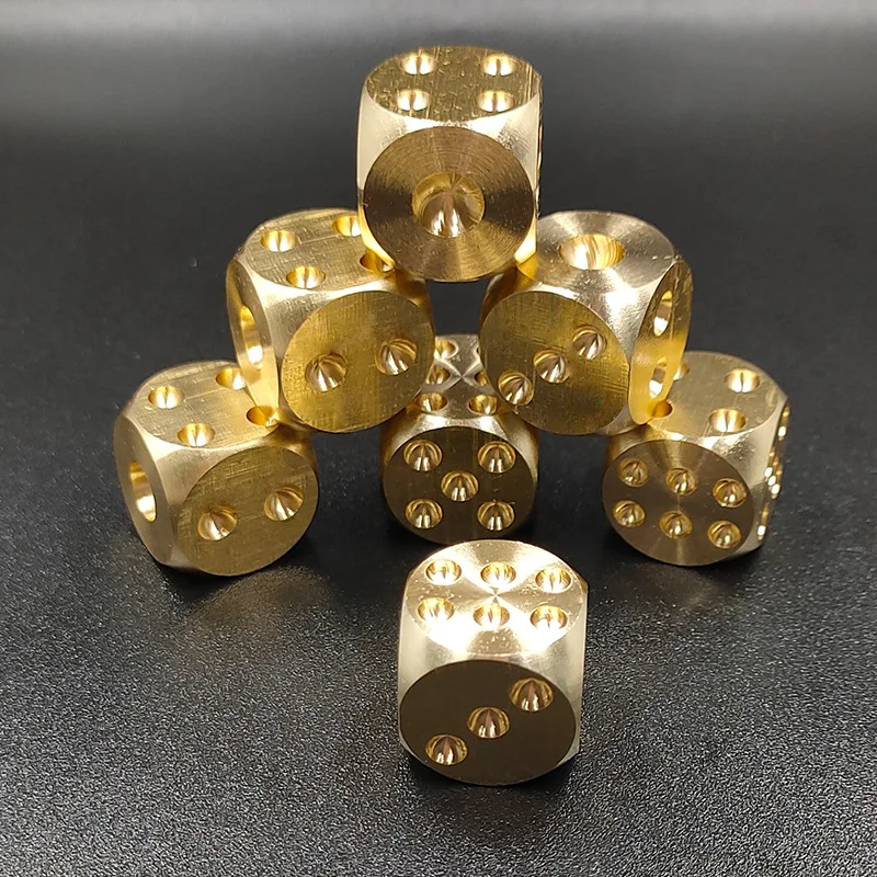 

1.3/1.5 cm Metal Solid Brass Dice Toy Club Bar Holiday Party Entertainment Interactive Game Accessories Home Decoration