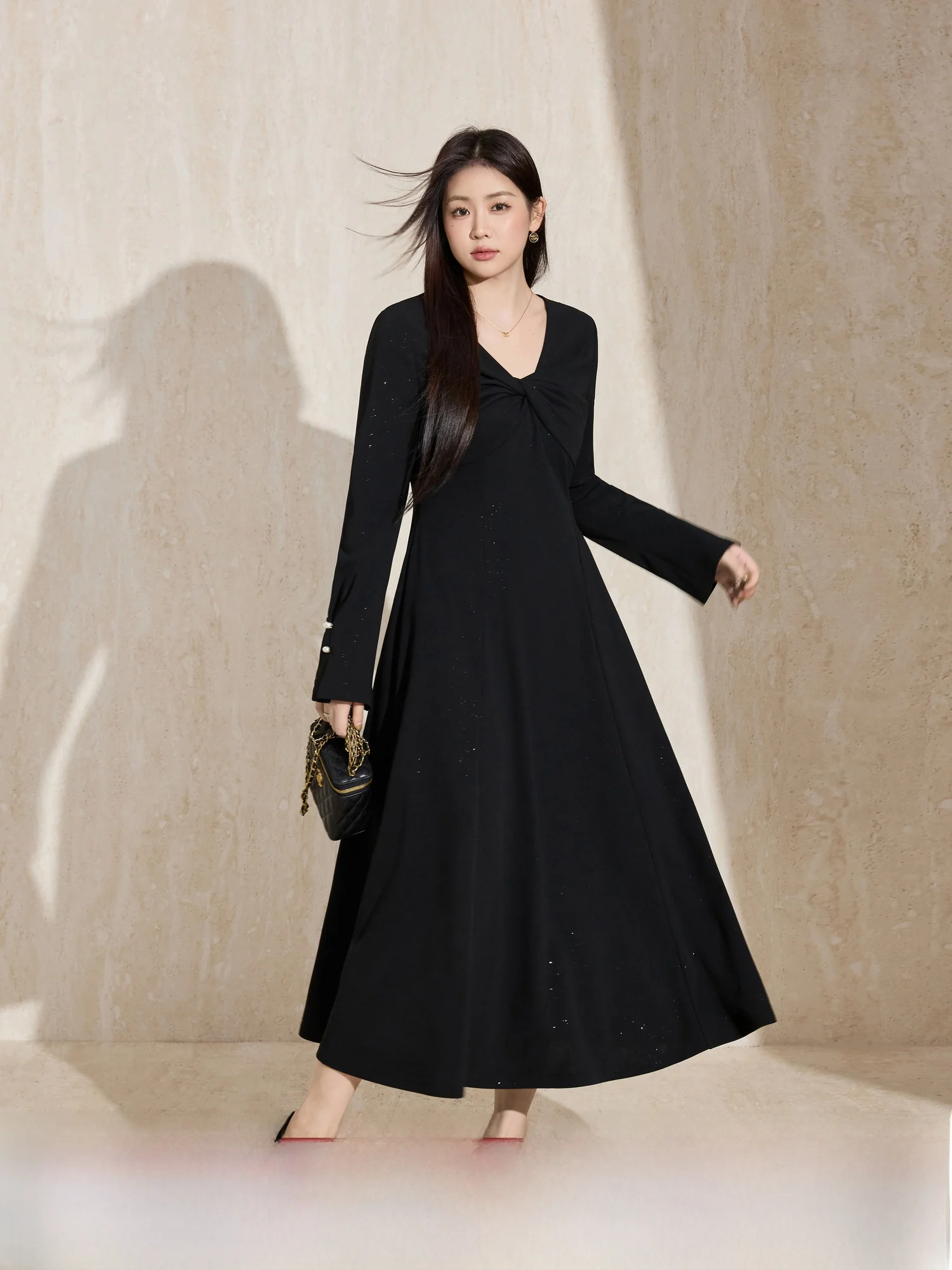 

Ele, большой размер, V-Ne Knot Design Dr Bla, утягивающая талия, базовая юбка, длинная юбка из полиуретанового волокна X-образной формы