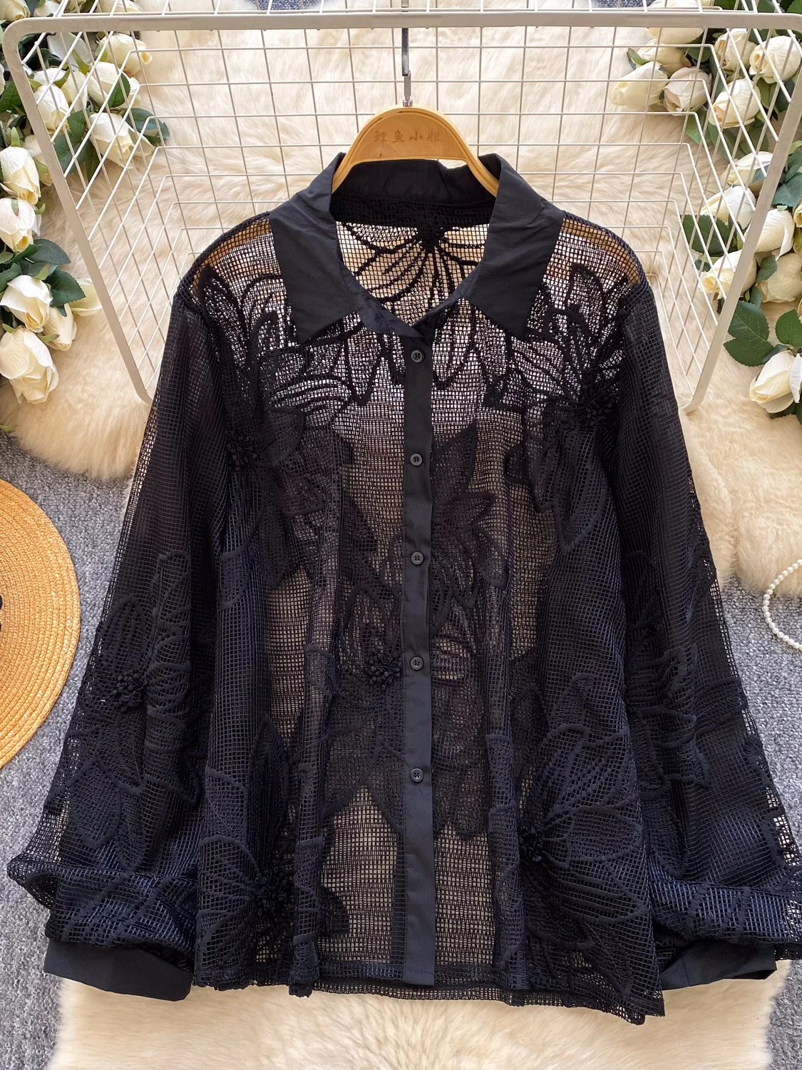 Spring 2026 Casual Loose Women's Shirt Fashionable Floral Design Anti-Aging Top for Young Women Polyester Fiber Long Sleeve view 3