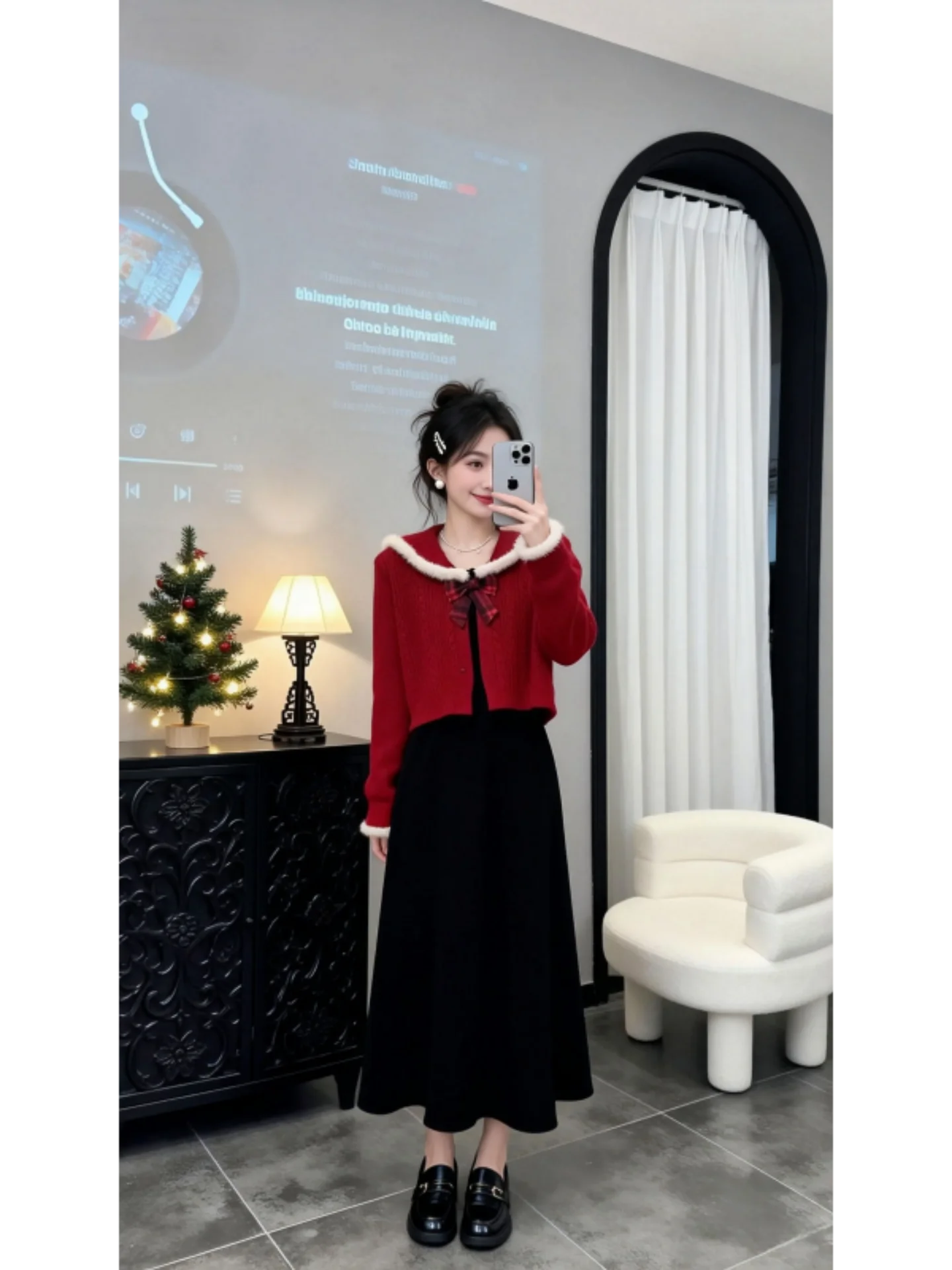 

New Chinese Sle Color Blo Set Women's Red Faion Top And Bla Dr Two Piece Set Spring New Arrival Casual Sle