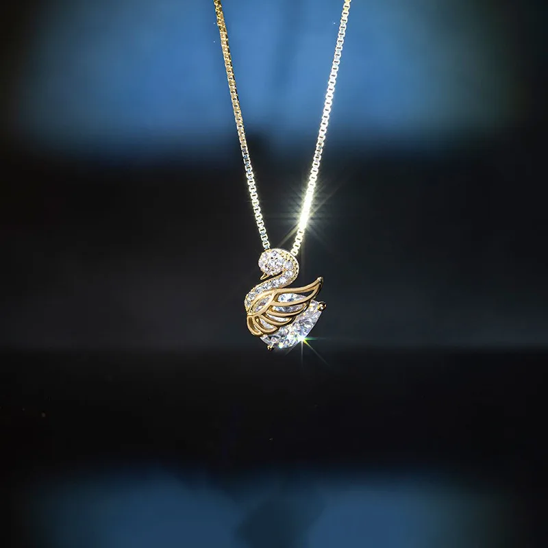 Luxurious Exquisite Sterling Silver Little Swan Gold Color Pendant Necklace for Women Collarbone Chain Jewelry Girlfriend's Gift