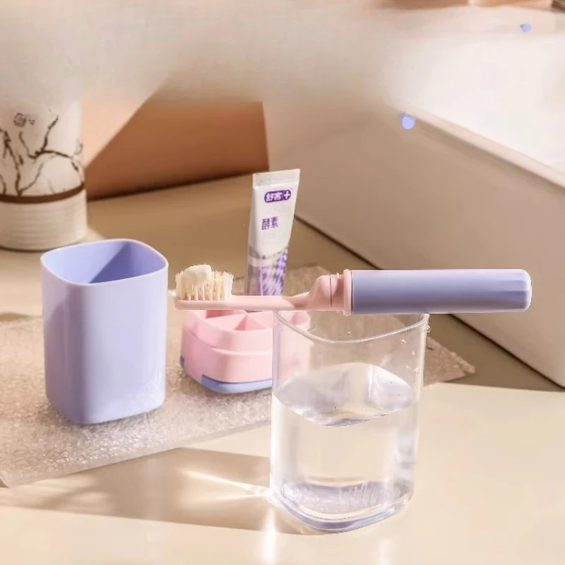 

Children's travel wash cup