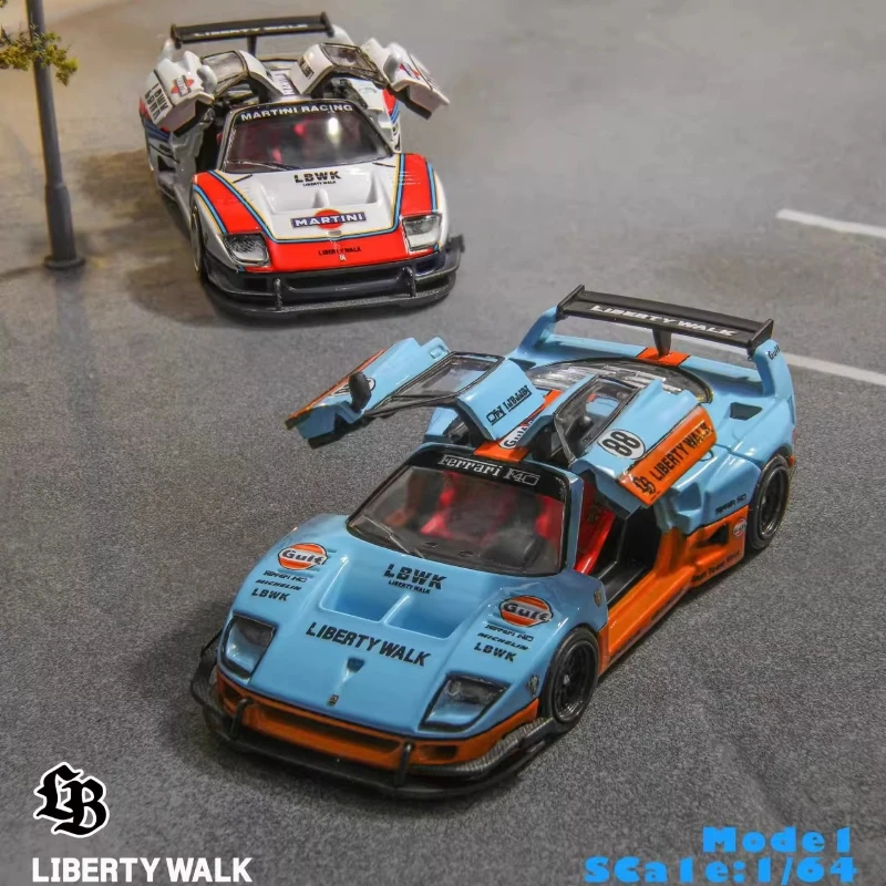 

Модель автомобиля DemonKing 1:64 Ferrari F40 Gull Wing с открывающимися дверями, покрытием Martini Bay Blue, из сплава с покрытием