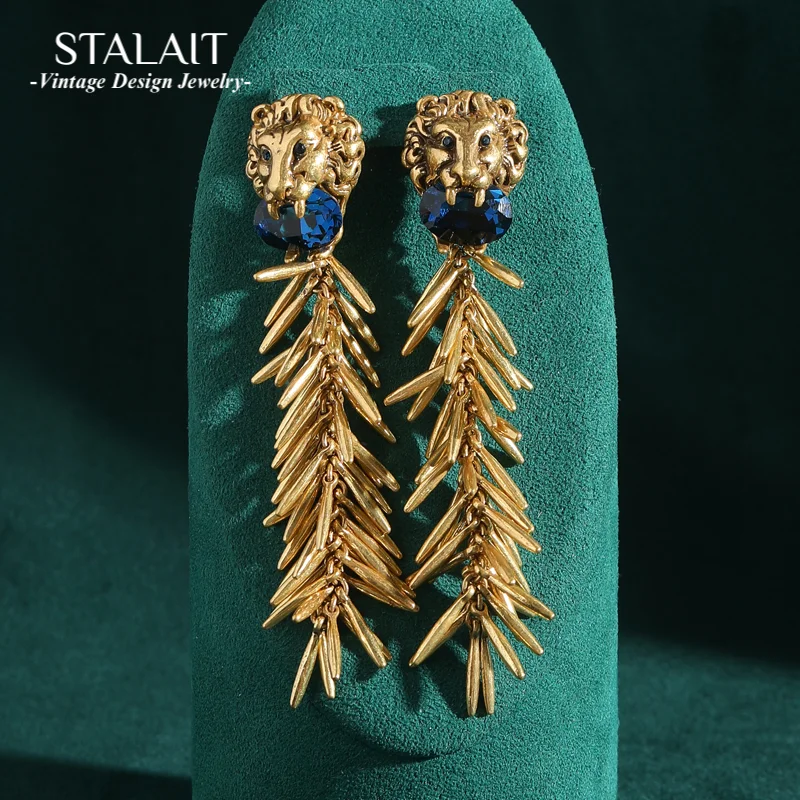 

Luxury Large Gold Color Lion Head with Blue Crystal Wheat Drop Earrings Antique for Women Vintage Trending Jewelry Women 2024