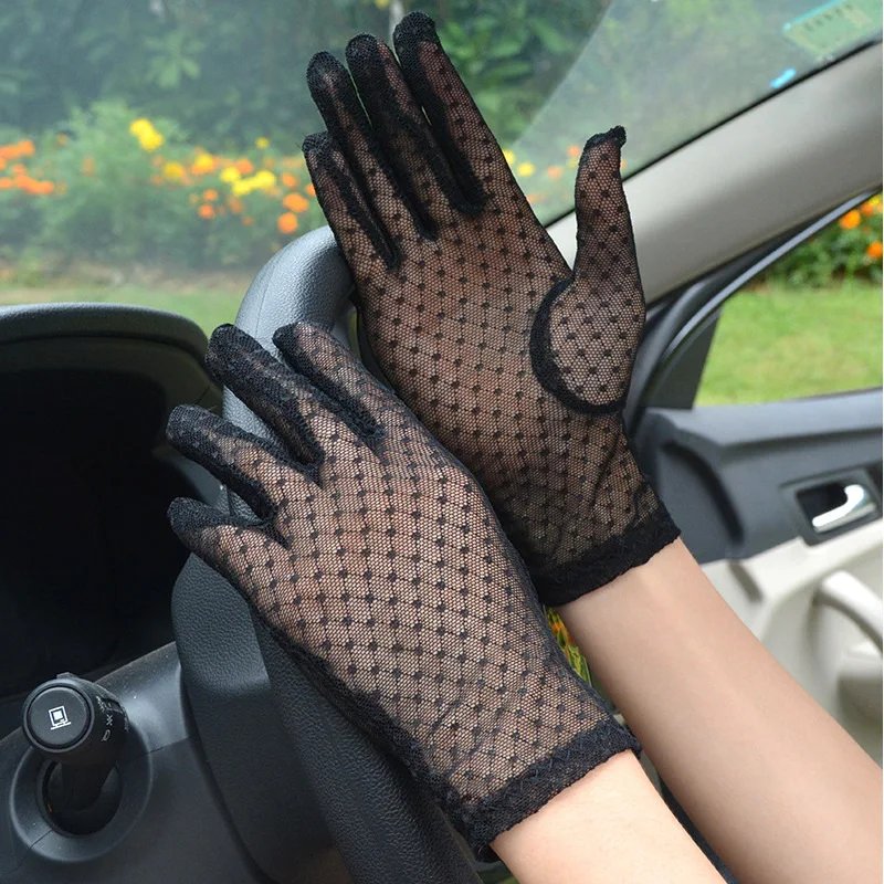Frauen Sommer Sexy Schwarz Spitze Handschuhe Mesh Hohl Atmungsaktive Sonnencreme Kurzen Absatz Weibliche Hohe Elastizität Transparente Handschuhe