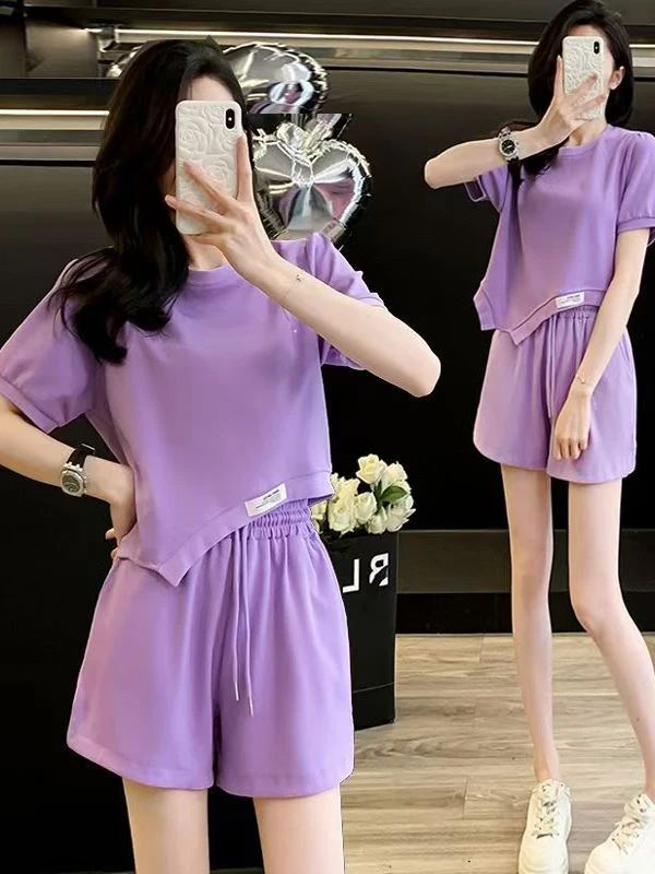 

Hong Kong Style Casual Sportswear Set Women Summer Fashion Salt System Irregular Top Shorts Two Piece Set round Neck Short Sl...