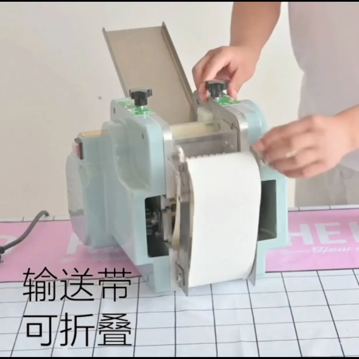 Dumpling Wrapper Maker Machine Electric Automatic Wonton Wrappers Machine Roll Dough Press Commercial Round Dumpling Skin 110V