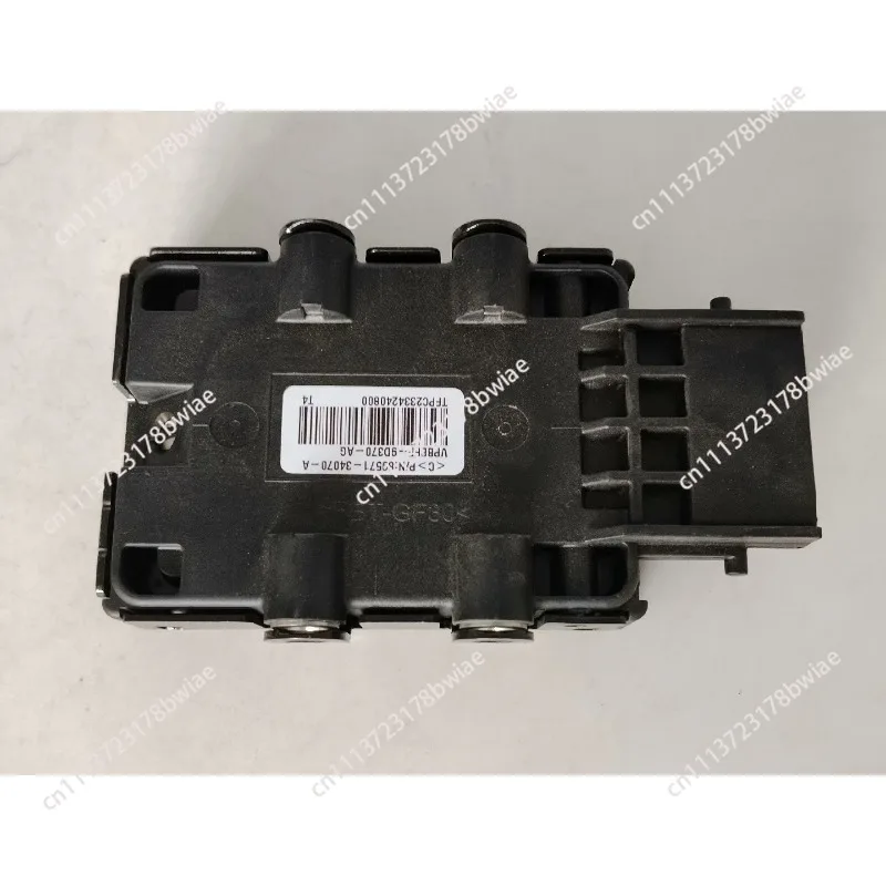 Used product: Suitable for Toyota Lexus multi-vehicle universal fuel pump control module