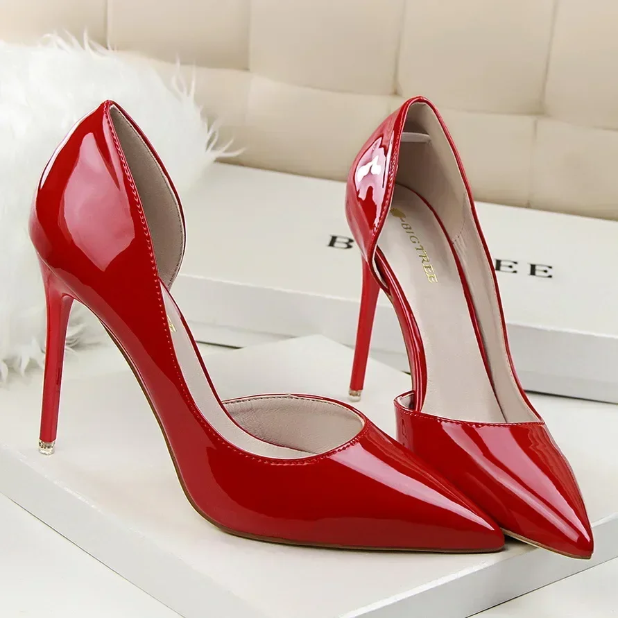 Kobiety Impreza 7.5cm 10.5cm Wysokie obcasy Biuro Patent Leather Pumps Lady Stiletto Low Heels Scarpins Cutout Eleganckie pomarańczowe czerwone buty