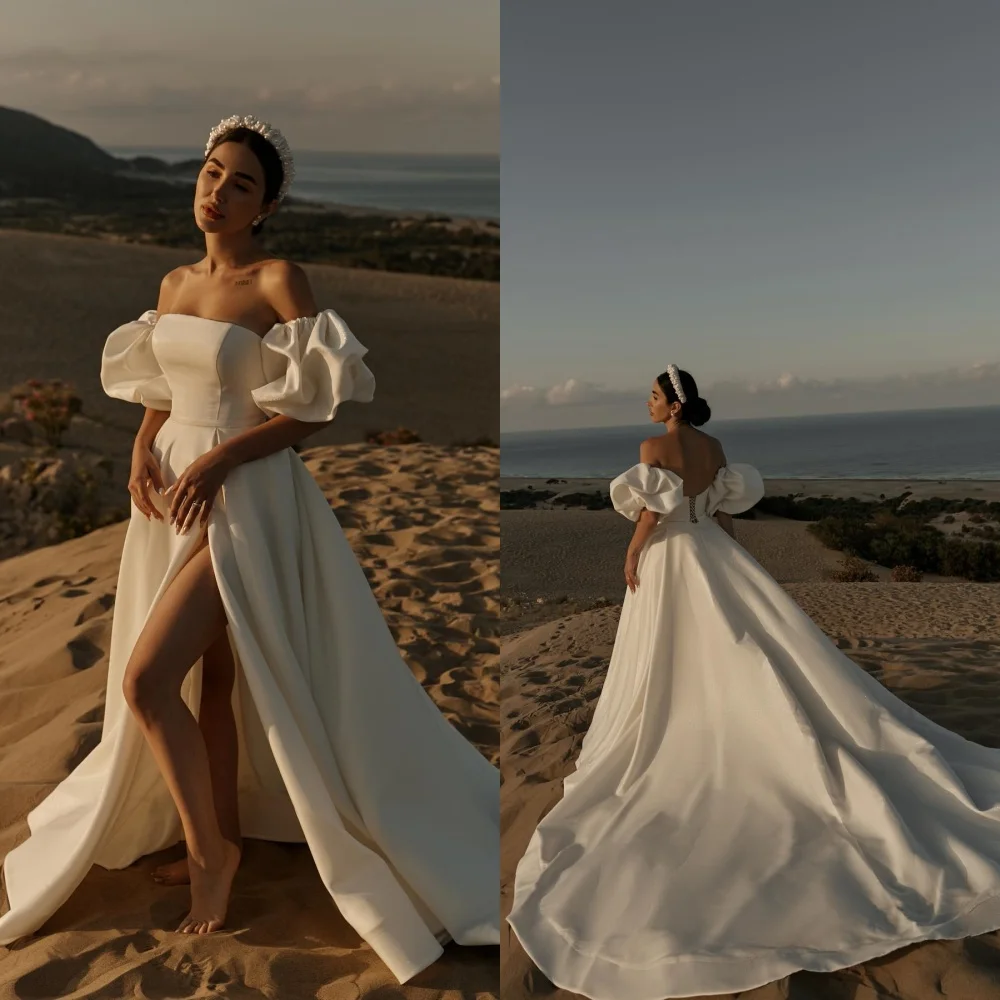 

Customized Exquisite White Satin Wedding Dress Classic Strapless Puff Sleeves Short Sleeves Chapel Train Backless Bridal Gowns