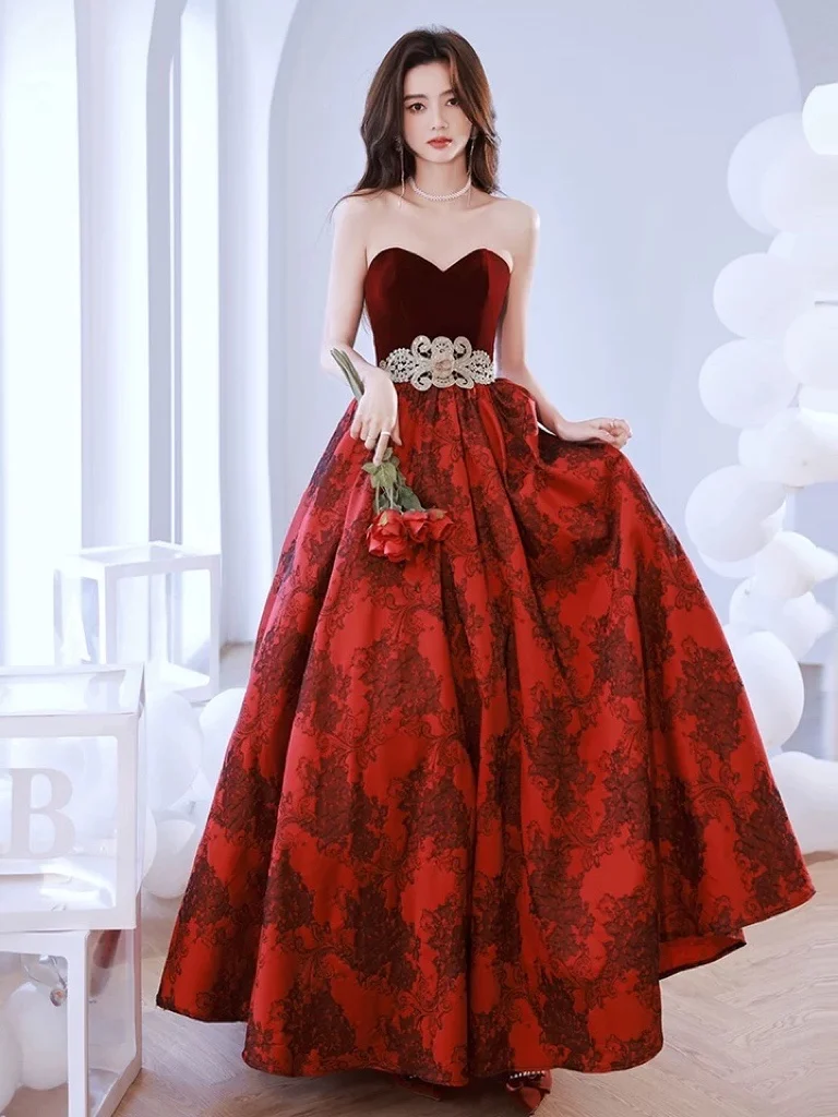 

Sweetheart Prom Dress Applique Foral Sleeveless Wine Red Floor Length Lace-up Jacquard Woman Vintage Wedding Party Evening Gown