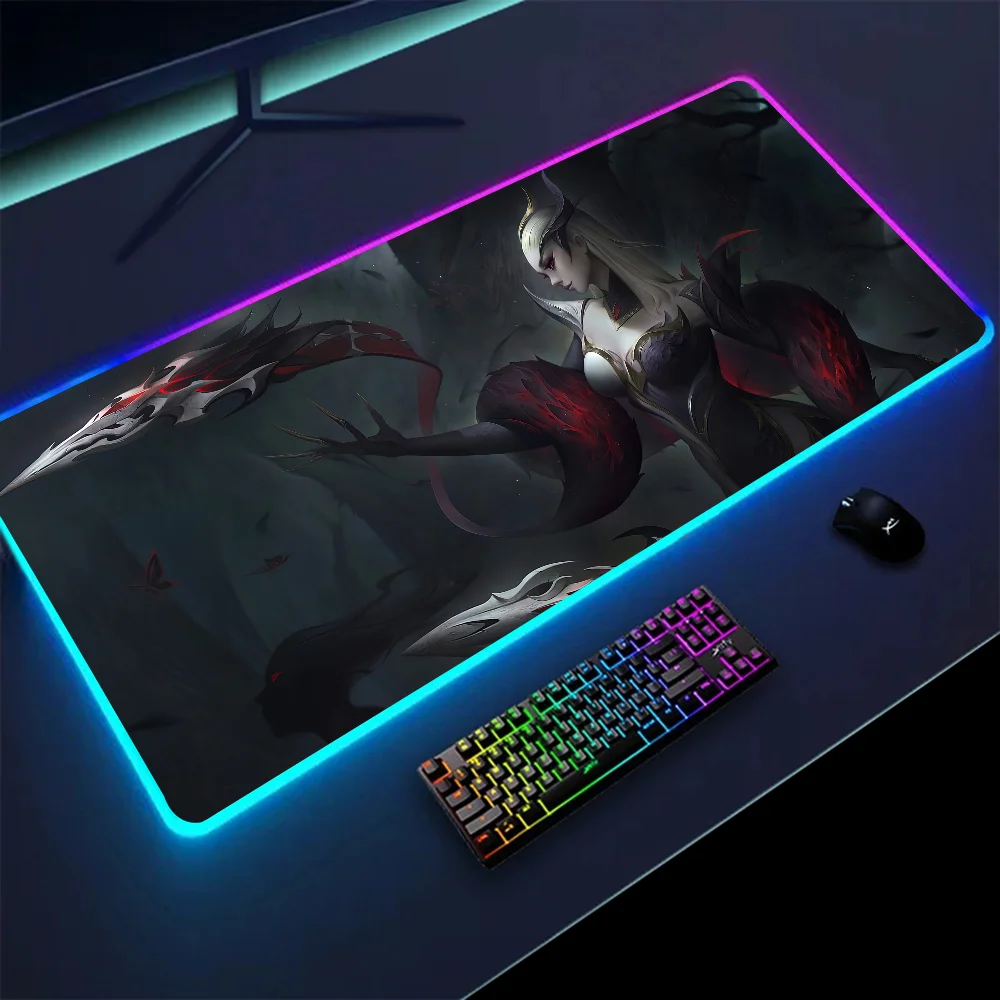 1pc Evelynn Soul Fighter League Of Legends XXL RGB Gaming Mouse Pads HD Black Gamer Accessories Large LED