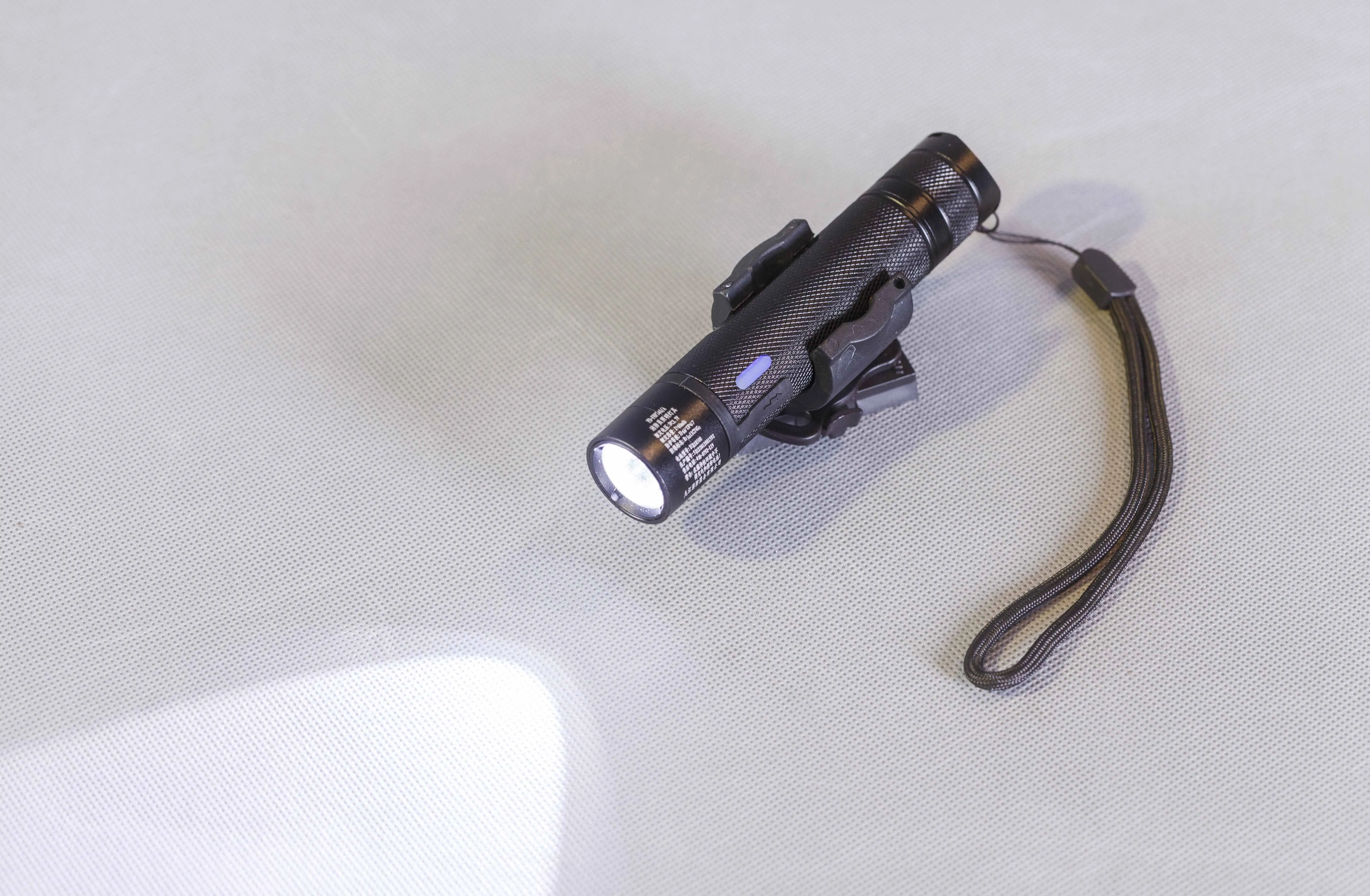 IP66 Firefighting Helmet Flashlight Rechargeable High Lumens LED Torch Outdoor Explosion Proof Headlamp Flashlight