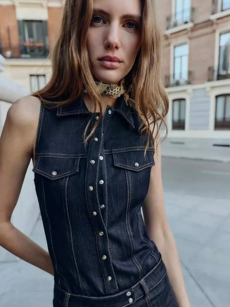 

Winter Denim Slim Fit Jumpsuit Collared Svel High Waist Diamond Embellied Straight Leg Long Pants Ladies Overall