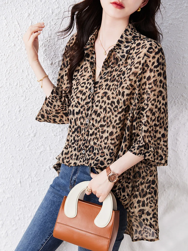 Summer New Chic Chiffon Classic Leopard Print Female Shirts Casual Fashion Single Breasted Loose Simple Spell Color Women Shirts