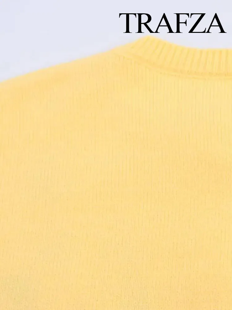 

TRAFZA Women's Fashion Embroidered Irregular Hem Cardigan Sweater Female Yellow Casual Single Breasted Long Sleeve Jacket Mujer