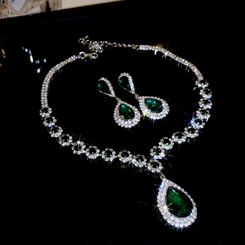 

European And American Fashion Zircon Niche Temperament High-End Beautiful Necklace Earring Set