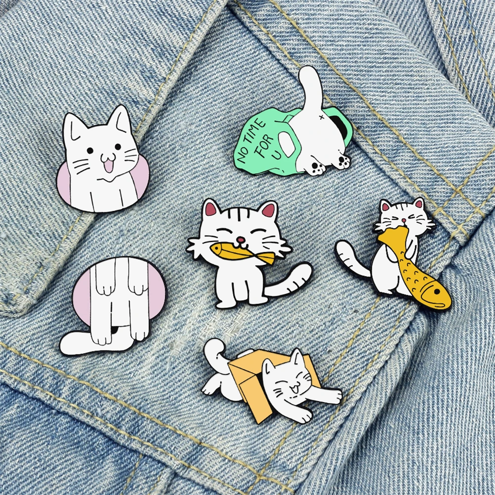 Lovely Animal Kitten Enamel Pins Cartoon Funny Cats Eat Fish Brooch for Children Custom Cloth Backpack Lapel Badge Jewelry Gifts