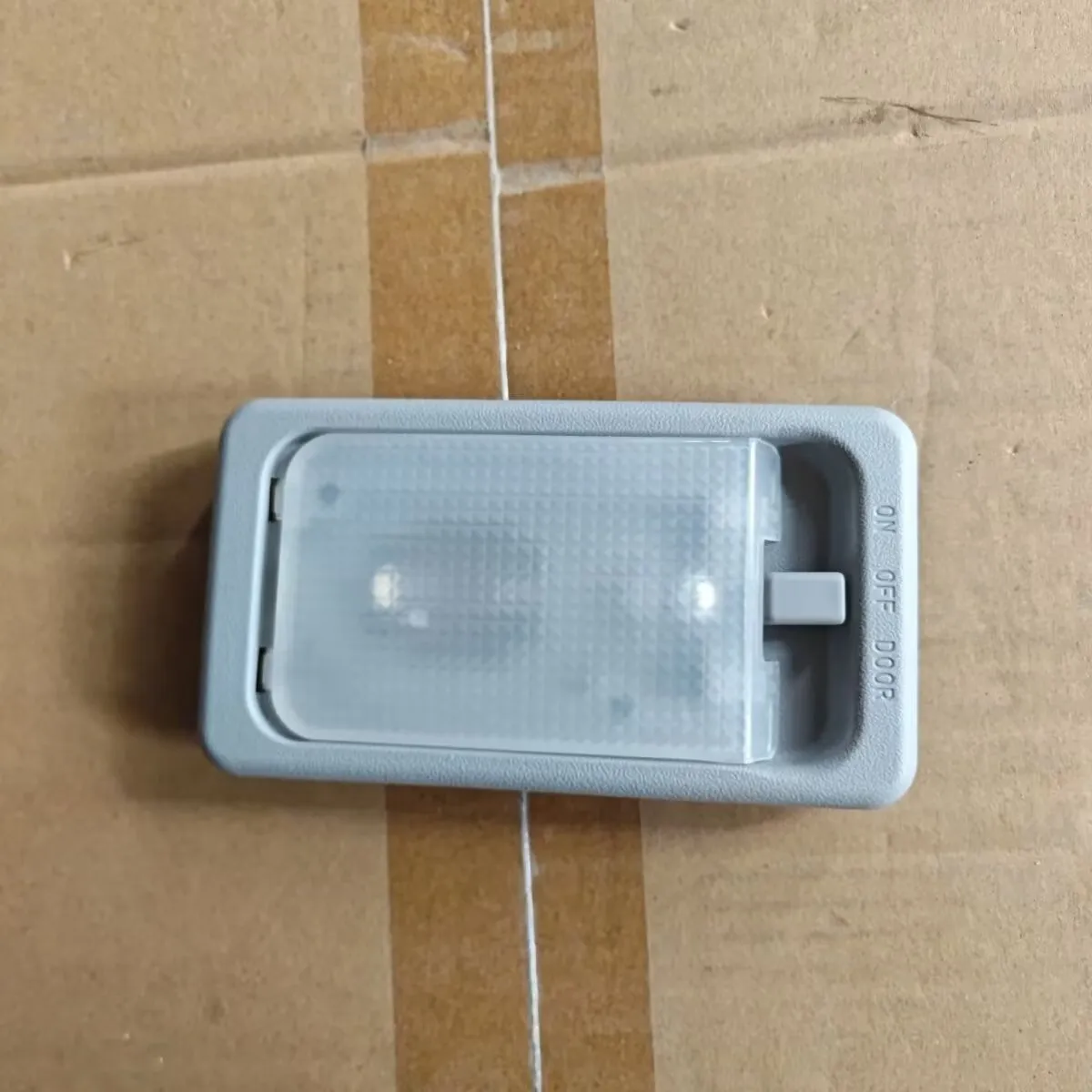

for Chery Tiggo FAW F5 V2 V5 Roof Light Reading Lamp