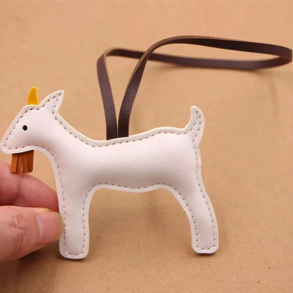 Portable Goat Bag Charm Hanging Design Decorative Animal Sheep Keychain PU Leather Key Ring Leather Bag Pendant