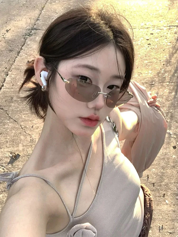 

Retro Sle Women's Oval Sunglasses UV Protection Faionable Cool Sweet Framel Sunglasses for Square Oval round Faces