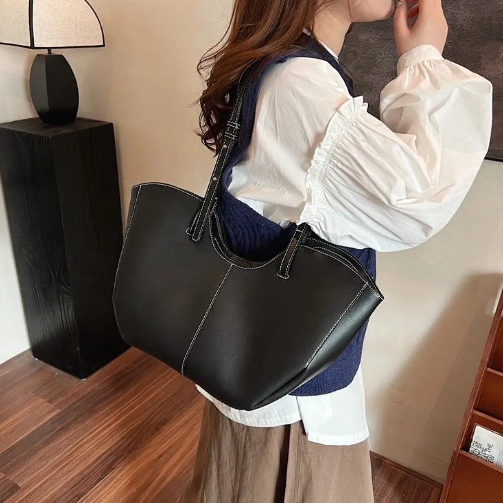 

Trendy Handbag Large Shoulder Bag Dumpling Bag Large Capacity PU Leather Tote Bag Ins Fashion Solid Color Underarm Bag Shopping