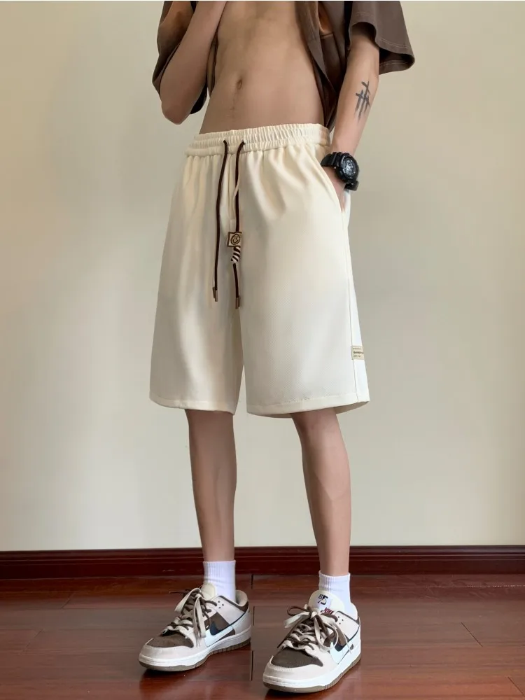 

Свободные мужские баскетбольные шорты, летние спортивные брюки в американском ретро-стиле, повседневные брюки до колен, модные молодежные спортивные штаны со средней посадкой