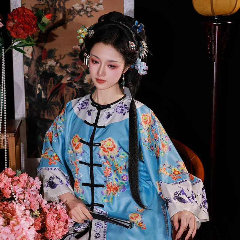 

Ethnic Style Stage Dance Costume Hanfu Embroidery Robe Classic Traditional Chinese Han Element Round Neck Dress Printed Cosplay