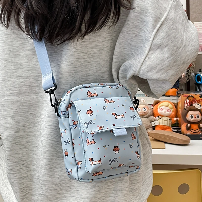 

Simple Casual Versatile Women's Cute Cartoon Nylon Cloth Single Shoulder Crossbody Bag Fashion Versatile Sports Storage Bags