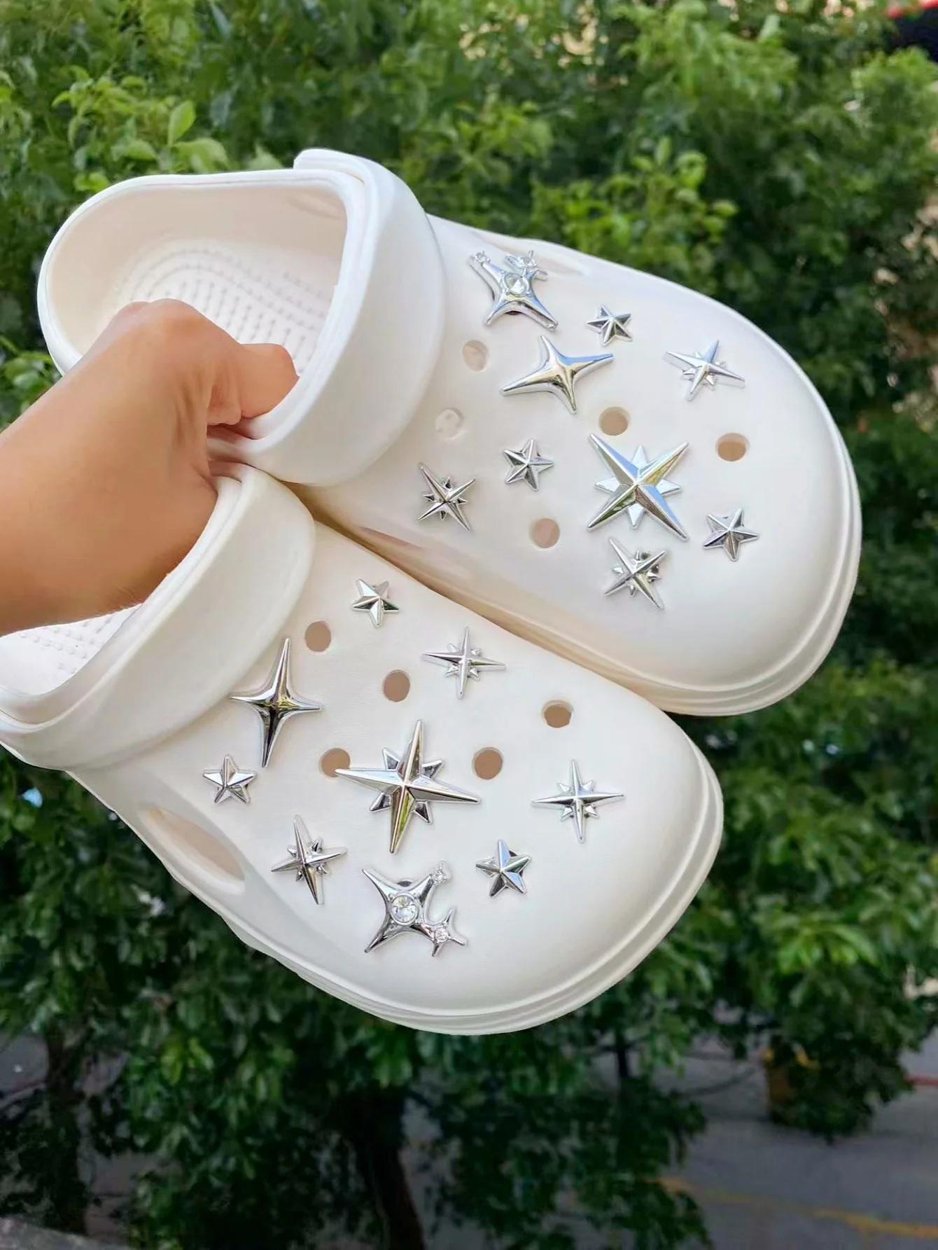 18 DIY shoe buckle decorations such as crosses and stars, multi-functional shoe clip accessories for women's sandals, slippers a