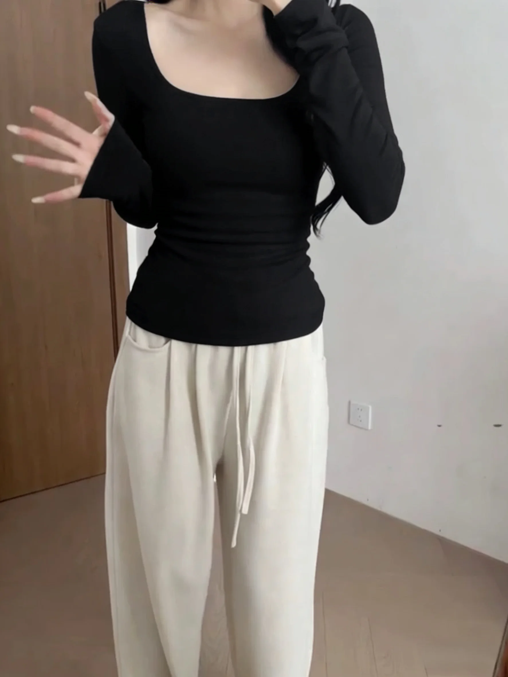 

95 Cotton Long Sleeve Square Collar Base Shirt Women's Autumn Large Size Slim Fit Inner Wear Color Shoulder Level Top