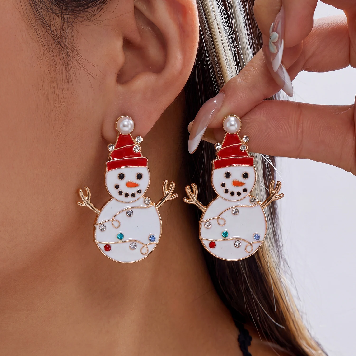 Neues Design Strass Schneeflocken-Ohrhänger für Frauen Glänzende Kristall-Zirkon-Lebkuchen-Ohrringe Charms Neujahrs-Schmuckgeschenke – Detail 3