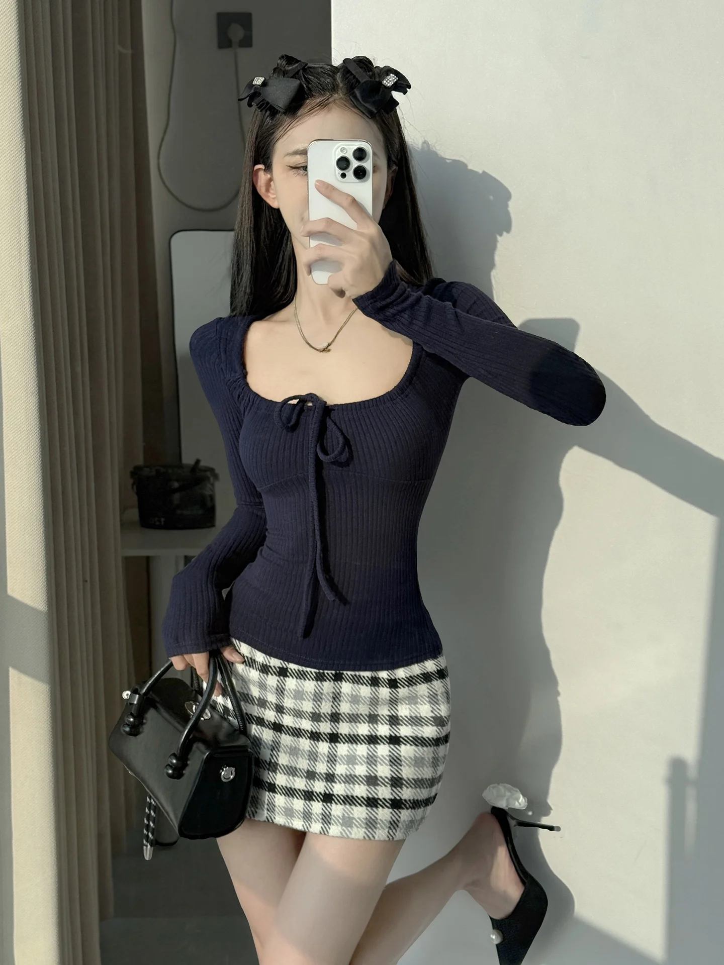 Slim Fit Long Sleeve Knitted T-Shirt Women's Sexy Style Square Collar Belted Base Shirt Waist Cinching Chest Enhancing Top