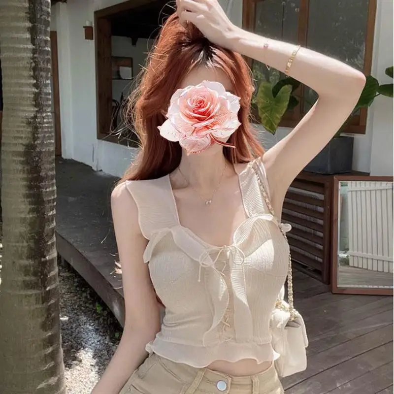 

Sexy Pure Desire Lace Trim Knitted Strap Vest Women Summer Outerwear Design Sensual Svel Top Inner Match Base Layer