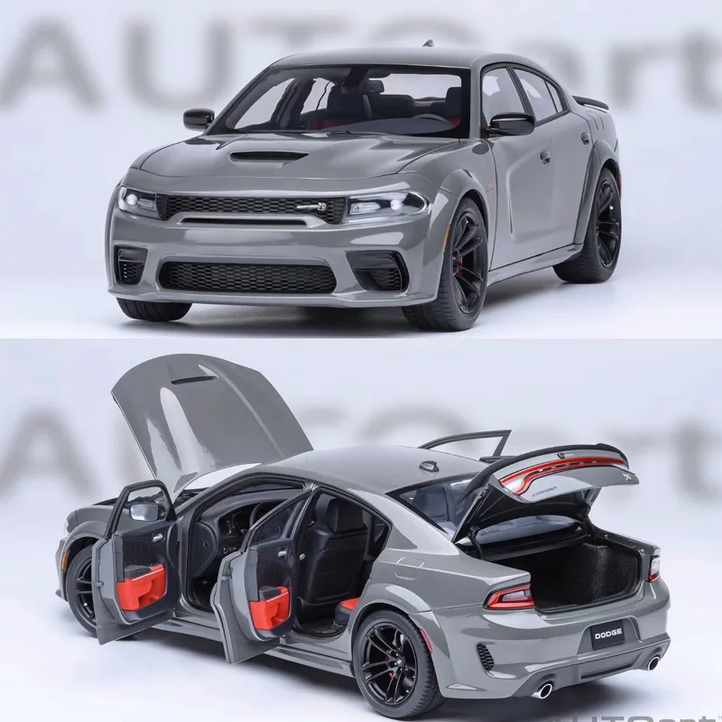 AUTOART Modelo a escala 1:18 del coche Dodge Charger Scat Pack Widebody
