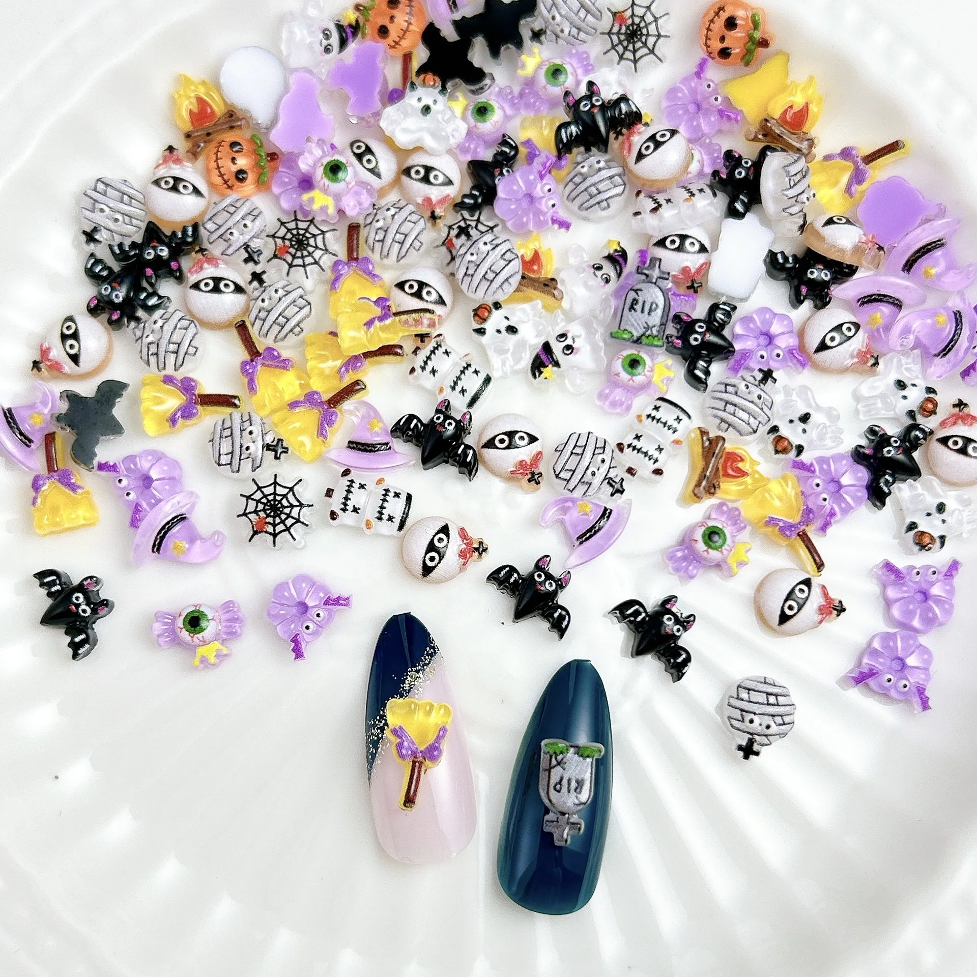 50PCS 3D Cartoon Resin Angel Ghost Tombstone Nail Art Charms Funny Pumpkin Monster Halloween Series Festival Nail Decoration DIY