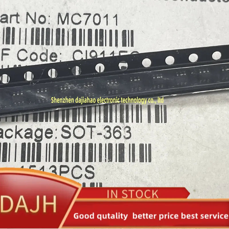 10pcs/lot  mc7011  7011 sot363 IC chips in stock