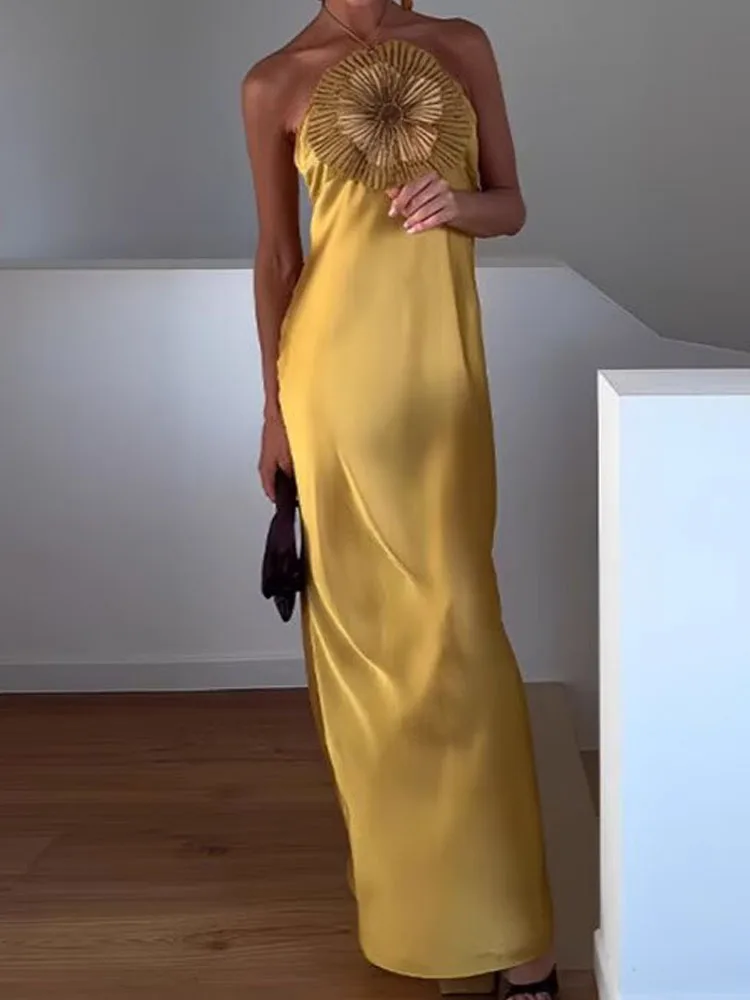 Sexy Sleeveless Hight Waist Satin Long Dress Women Fashion 3D Flower Slim Maxi Dress Elegant Halter Pleated Evening Party Dress
