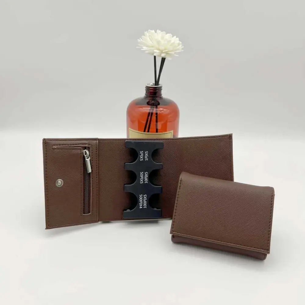 Portable Tri-fold Coin Purse with Buckle Anti Loss Men's Small Wallet Wear-resistant Multi-functional Travel Card Case Outdoor