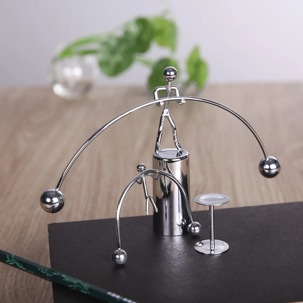 Weightlifting Tumbler Balance Ball Perpetual Motion Machine Home Decor Iron Figurine