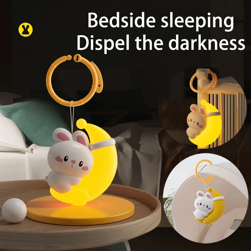 Luz de noche de dibujos animados, juguetes colgantes de cama, lámpara de mesita de noche de compañero de sueño para niños, luz suave, colgante de cochecito, campana colgante, juguetes para bebés