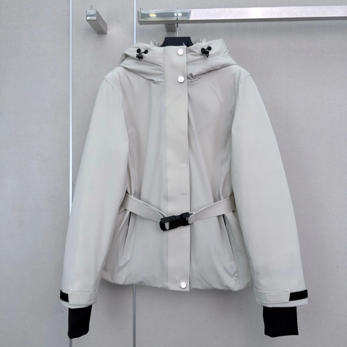 2026 high-quality women's waistband, waist cinching hood, short jacket with cotton clip--2026090180
