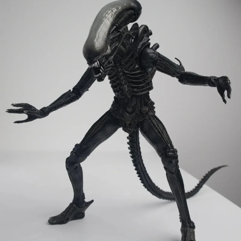 

Popular Alien Doll Sp-108 Model Action Doll Decoration Toys Hobbies Gifts Halloween Boys Toys