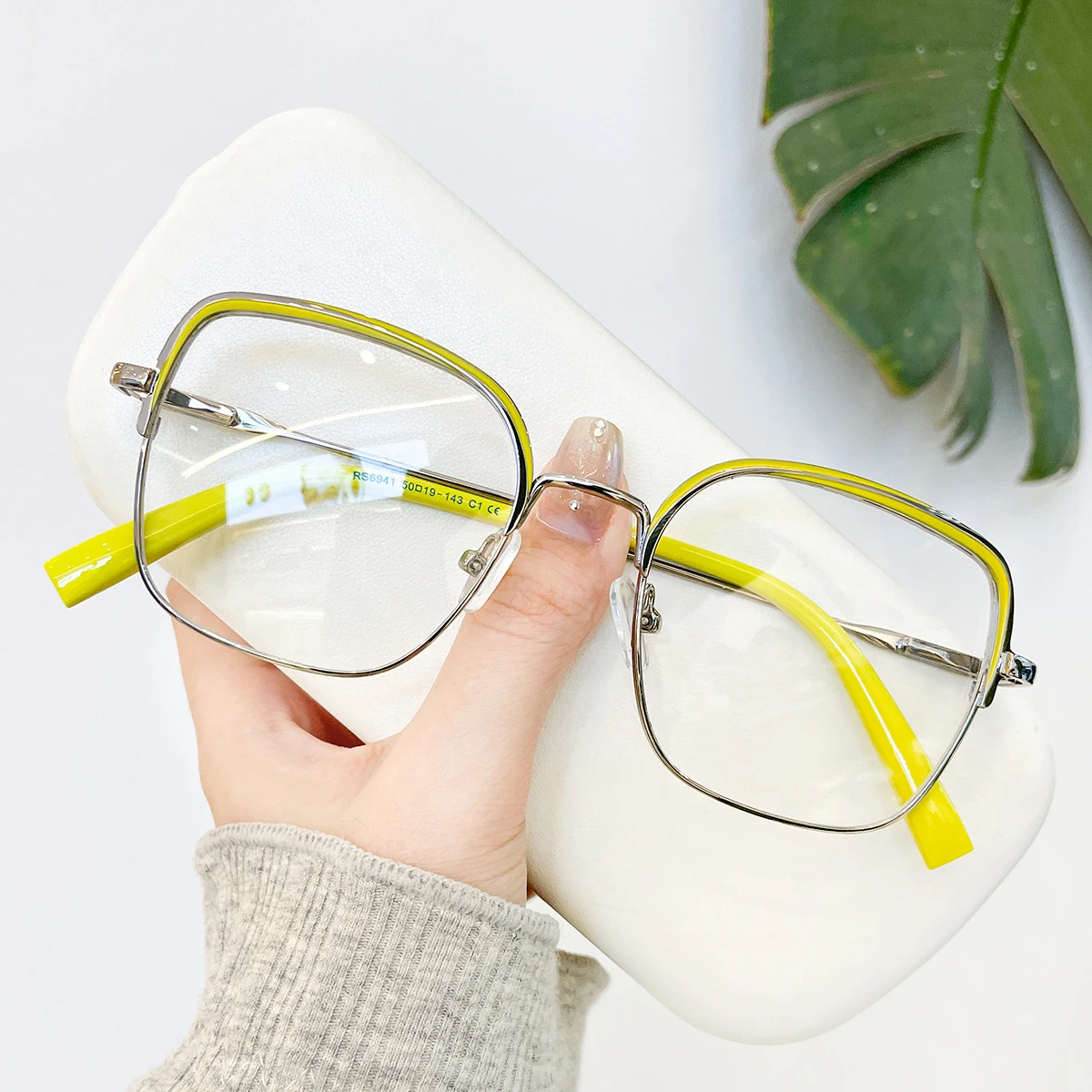 

New Fashionable Metal Prescription Eyeglasses For Men Women Anti-Blue Light Myopia Hyperopia Progressive Optical Glasses