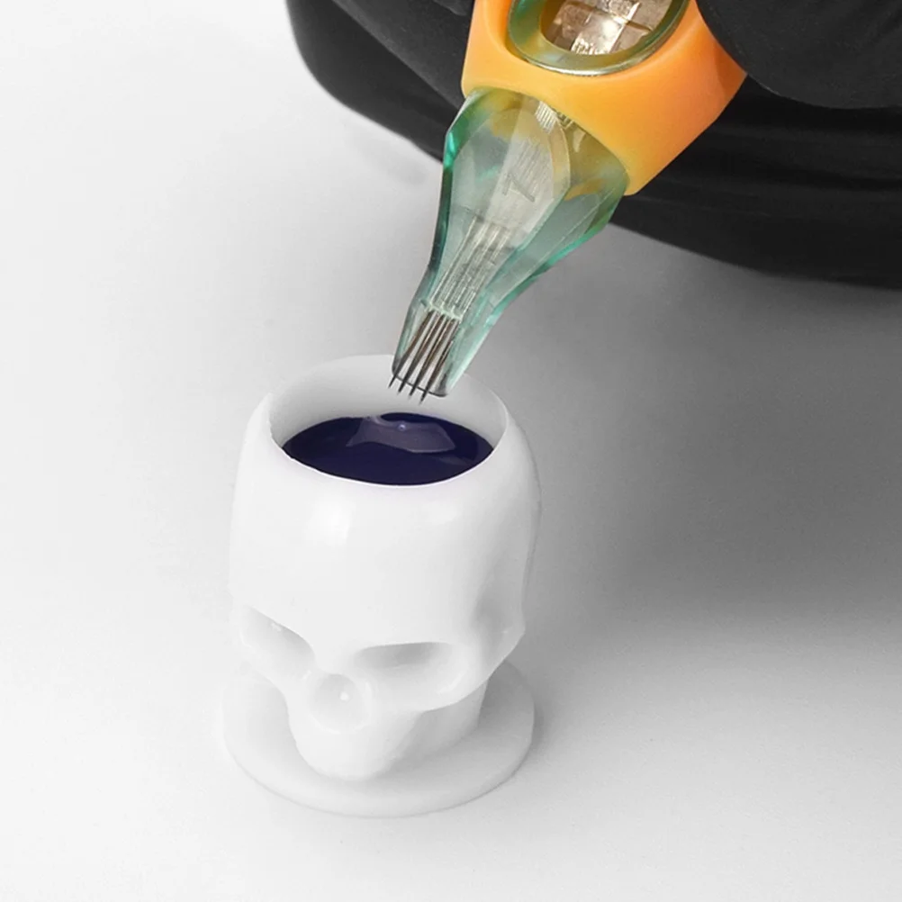 

200Pcs Small Tattoos Ink Cups Skull Shaped ABS Plastic Resistant Deform No Spill Tattoo Supplies Tattoo Ink Caps