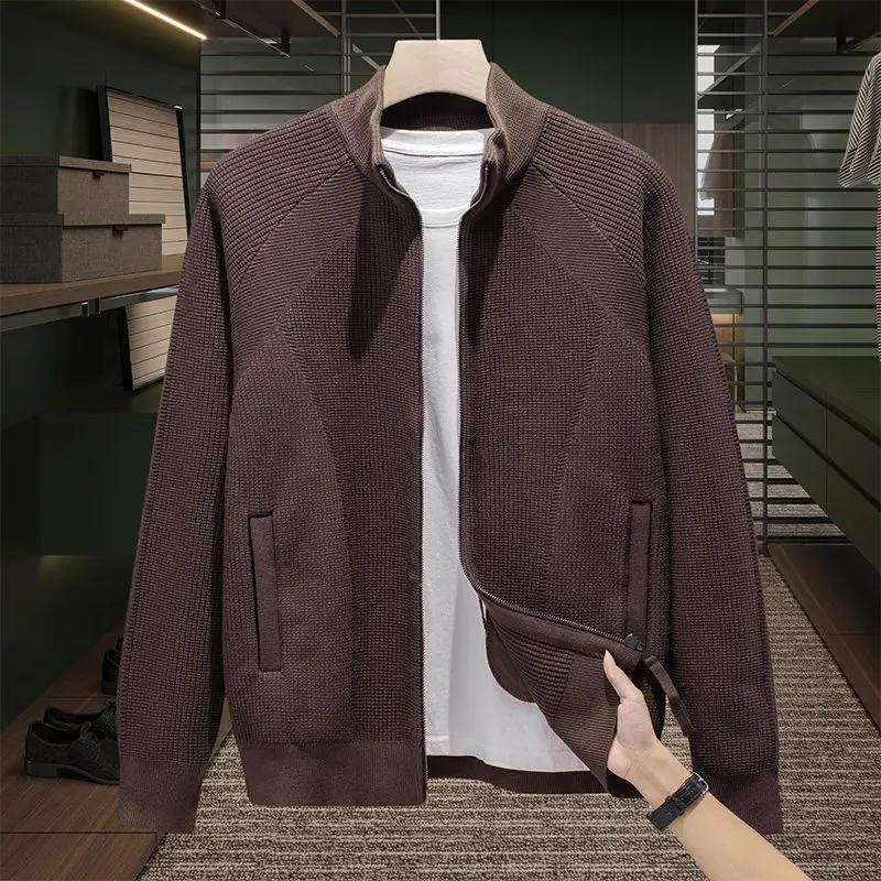 

Новый мужской вязаный кардиган на молнии 2025 года: молодежный, модный, универсальный, высококачественный, с длинным рукавом, обеспечивающий тепло