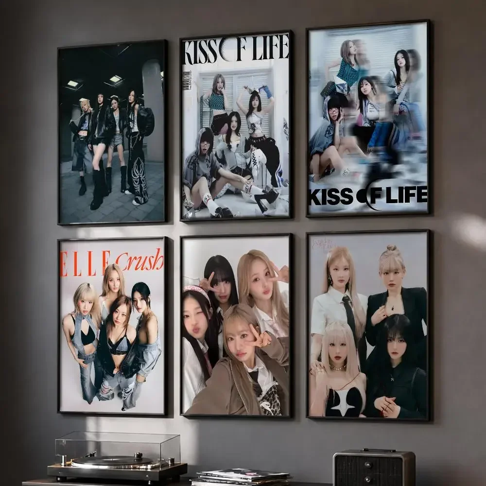 Kpop K-Kiss Of L-Life Painting  Canvas Poster Set Wall Artwork Prints for Bedroom Living Room Home Decor Gift