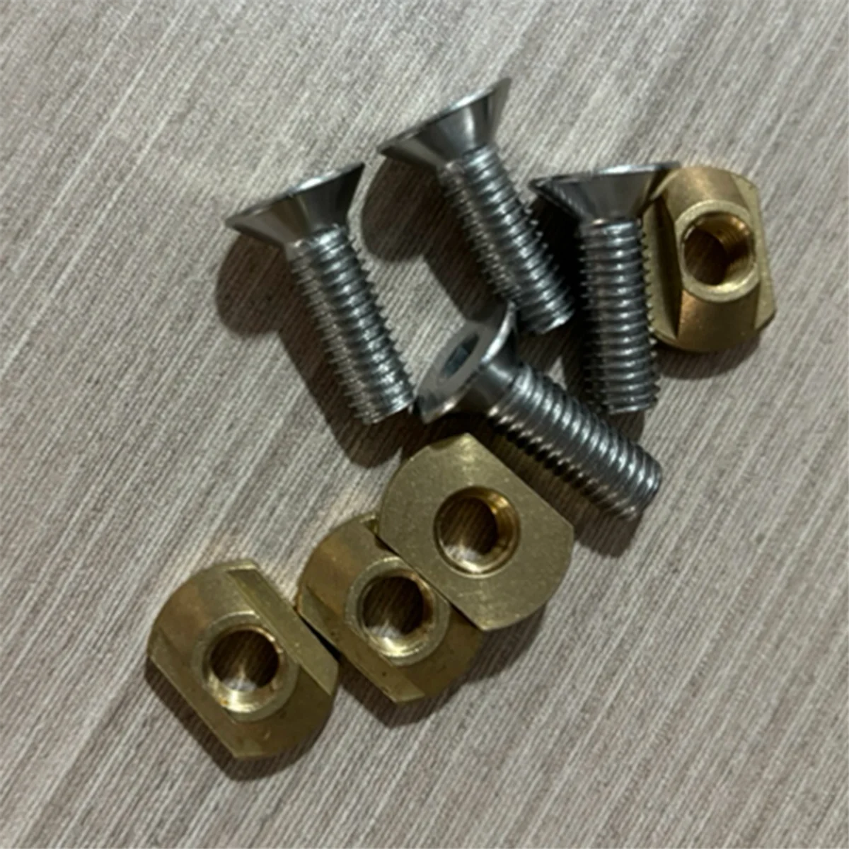 4Pcs M6 Hydrofoil Mounting Brass T-Nuts for Surfing All Hydrofoil Tracks Outdoors Surfing Accessories Gold HOT